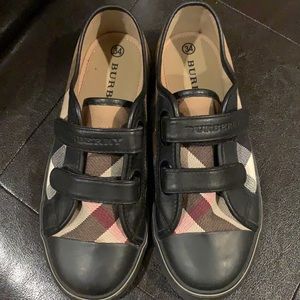 Burberry boys sneakers